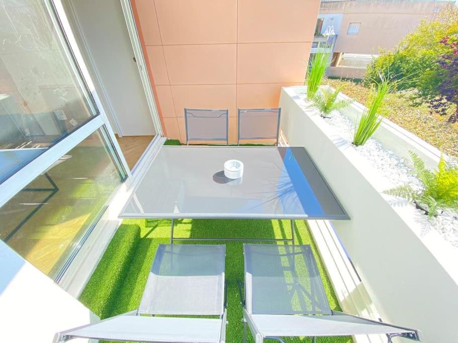 شقة لا روشيل  في Plein Charme Aux Minimes Terrasse Calme + Parking المظهر الخارجي الصورة